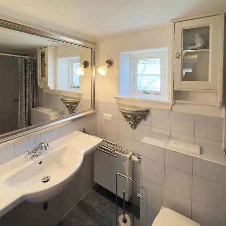 Friesenhaus Amrum Friesenhaushaelfte *kloenschnack* Suddorf