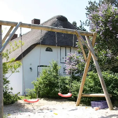 Friesenhaus Amrum Friesenhaushaelfte *kloenschnack* Suddorf